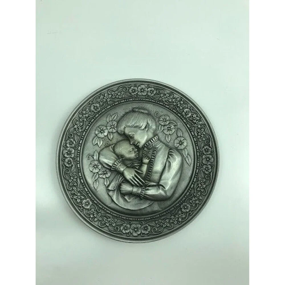 Hudson Pewter 1979 Limited Edition Mothers Day Plate-By Albert C. Petitto